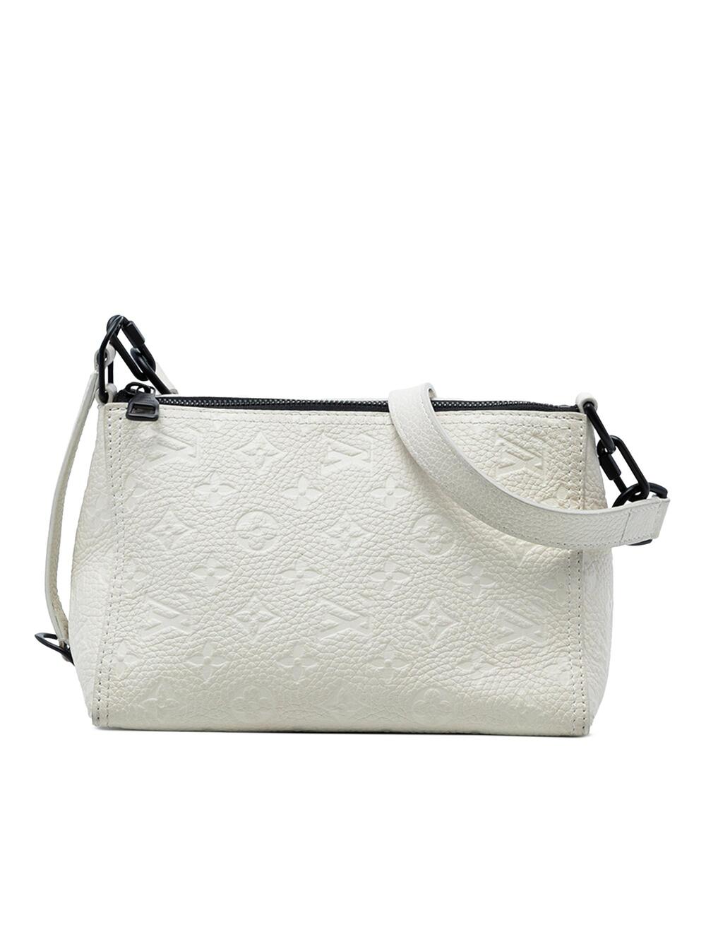 Louis Vuitton Triangle Messenger #365832L13B